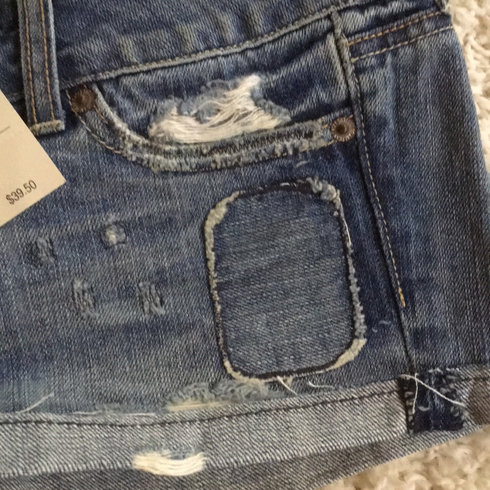 AEO Shortie Shorts NWT Size 00 - Picture 4 of 8